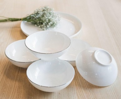 Набір тарілок Cicada porcelain (Bone China) Gold Edge (4 тарілки+ 4 піали)
